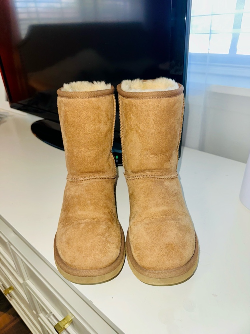 UGG Classic Short Chestnut Suede Shearling Boots